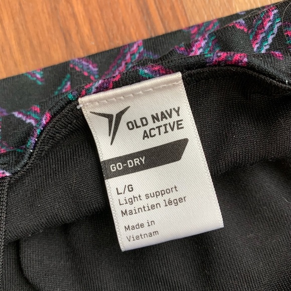 Old Navy Active Sports Bra - Picture 3 of 3